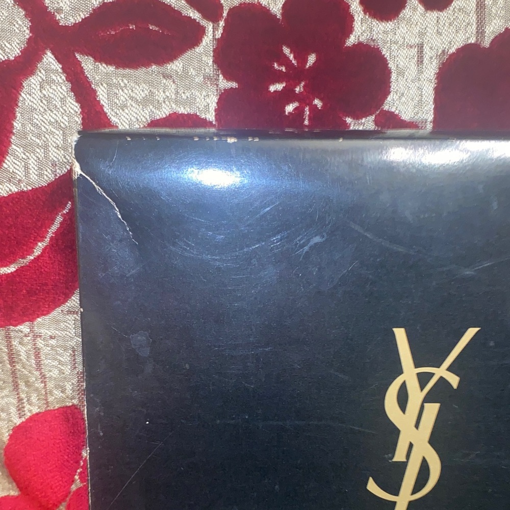 Yves Saint Laurent Blue & Cream Embroidered Towel Set - Picture 6 of 7
